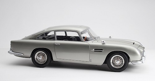 NO TIME TO DIE – Aston Martin DB5