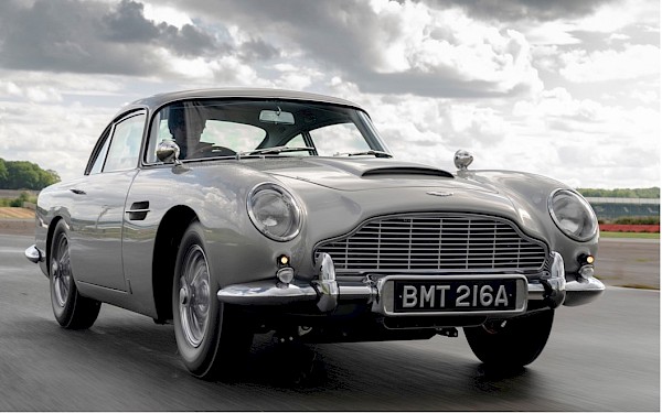 ゴールドフィンガー・コンティニュエーション」はDB5生産終了50周年を記念して世界限定25台で2020年に登場 Thumbnail