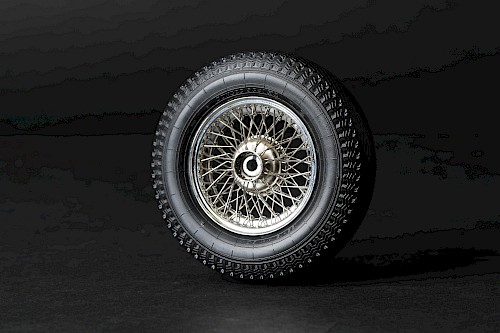 Constructing the spokes and fitting tires on a 1:8 scale wheel