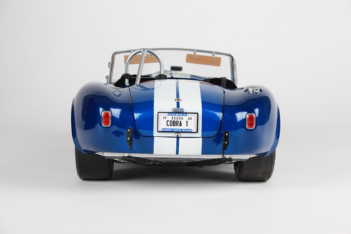 Shelby Cobra rear