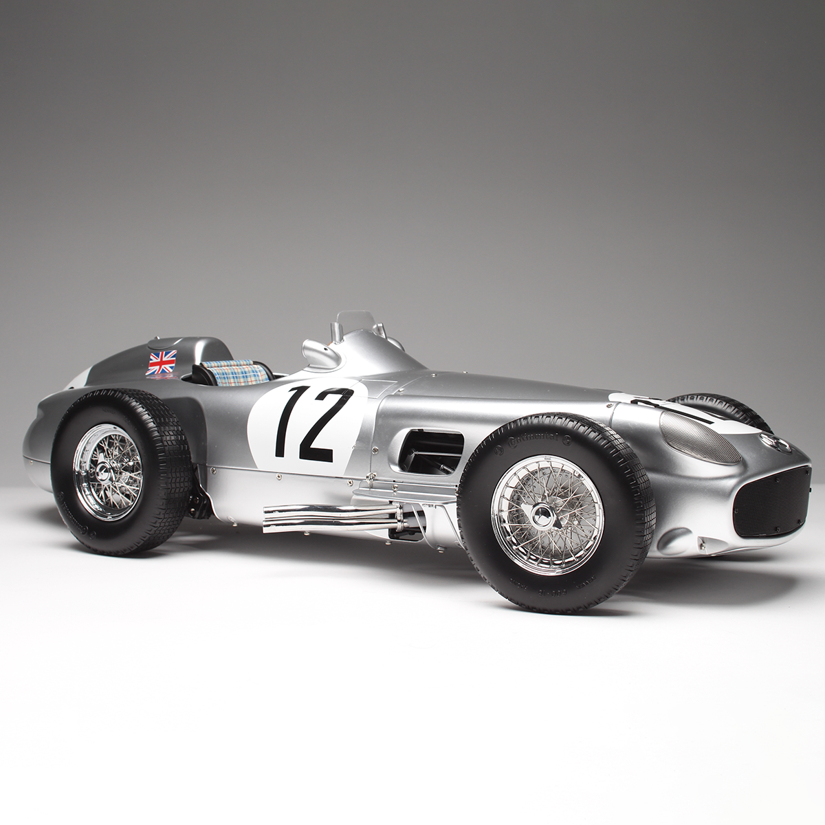 スターリング・モスと1955年のイギリスグランプリ, Agora Models